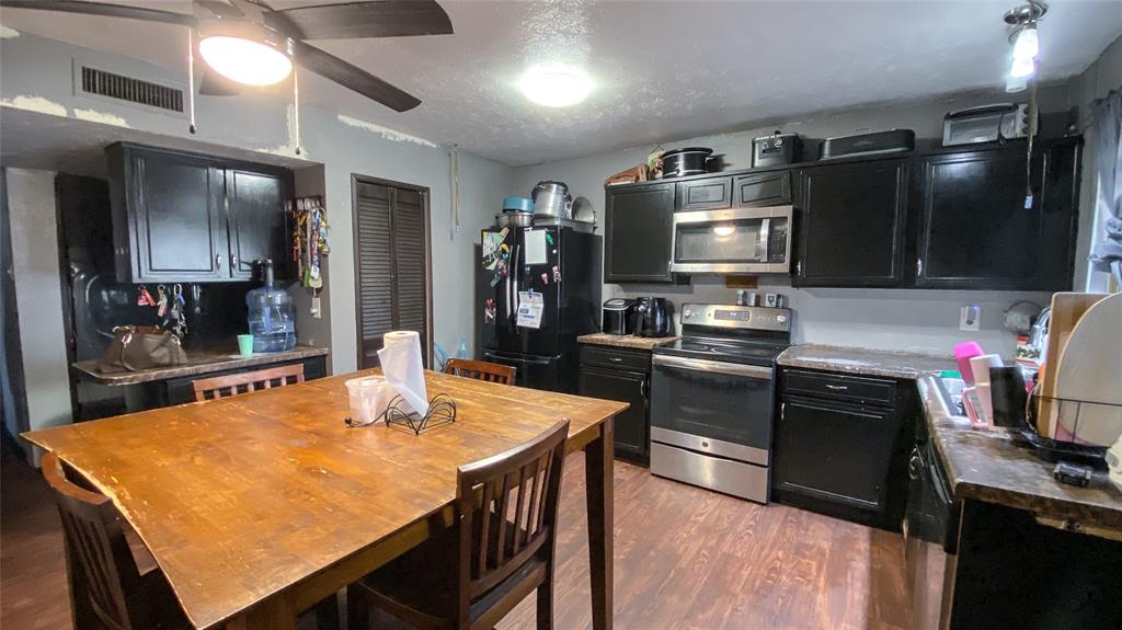 Woodlake 5 - Residential