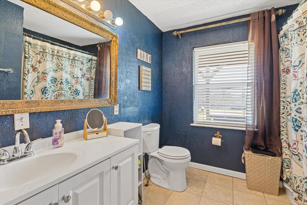 Granbury, Texas 76048, United States, 3 Bedrooms Bedrooms, ,2 BathroomsBathrooms,Residential,Active,145728