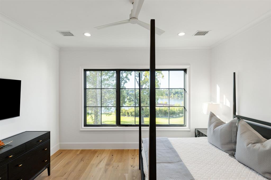 Long Cove on Cedar Creek Lake - Residential