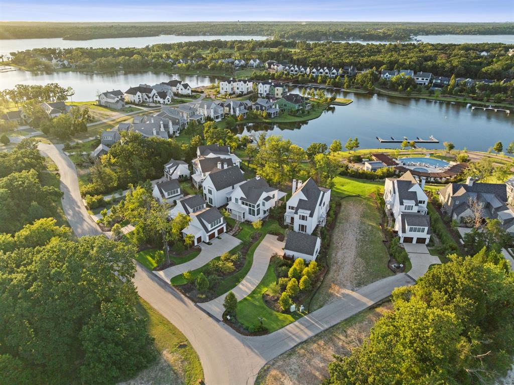 Long Cove on Cedar Creek Lake - Residential