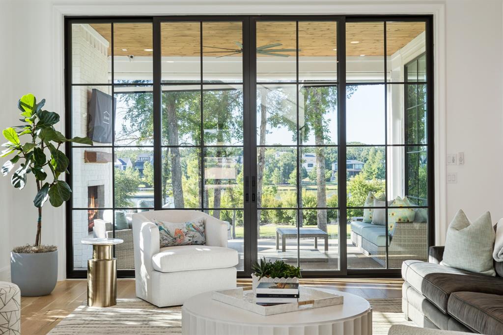 Long Cove on Cedar Creek Lake - Residential