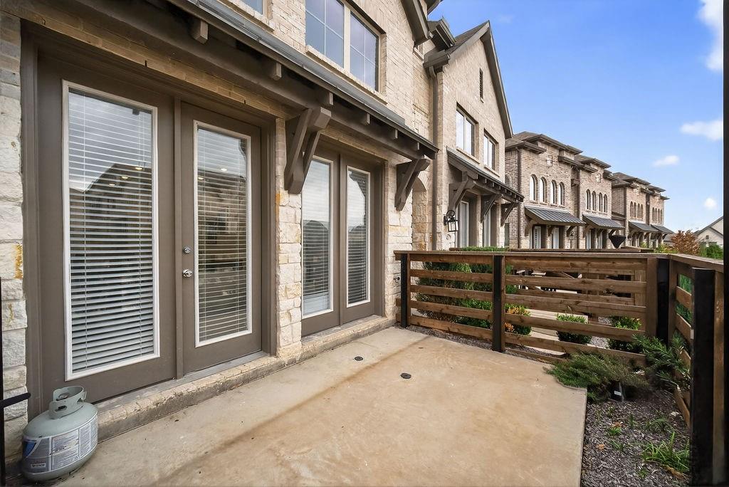 Trinity Falls 22s - Residential