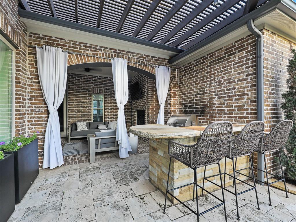 3421 Greenbrier Drive