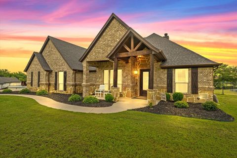 3236 N Cardinal Road Azle TX 76020