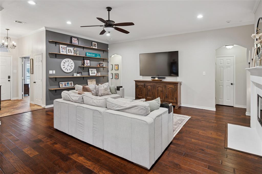 432 Vista Way Drive