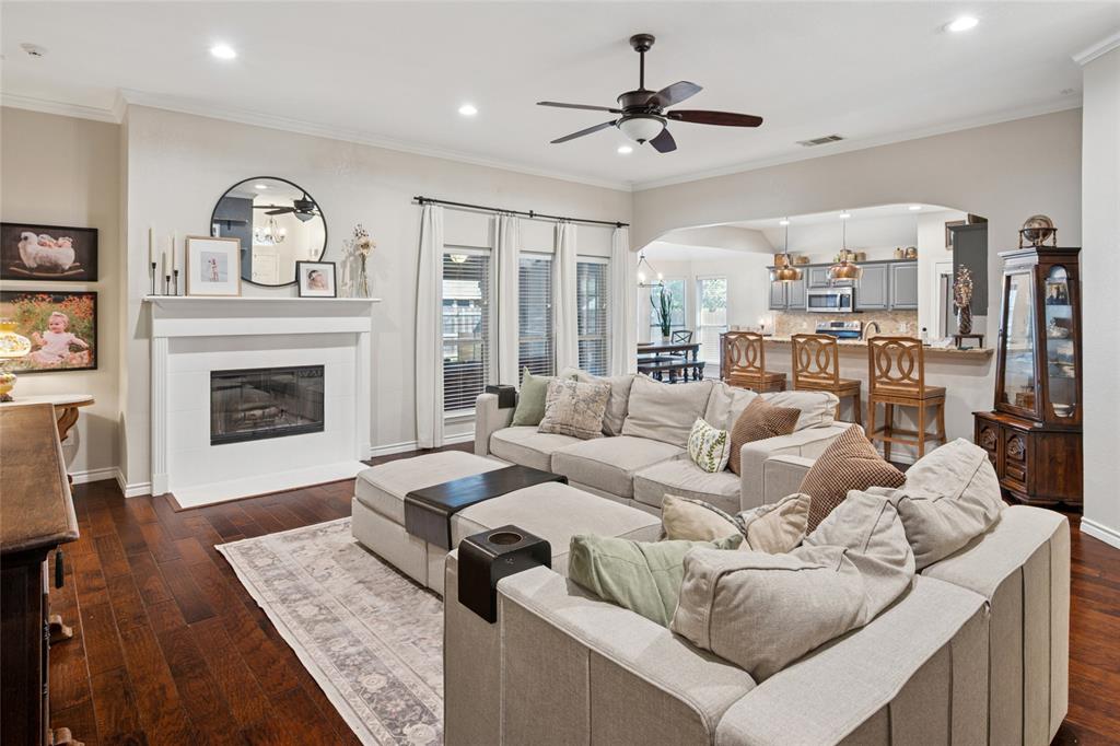 Saginaw, Texas 76179, United States, 3 Bedrooms Bedrooms, ,2 BathroomsBathrooms,Residential,Active,223318