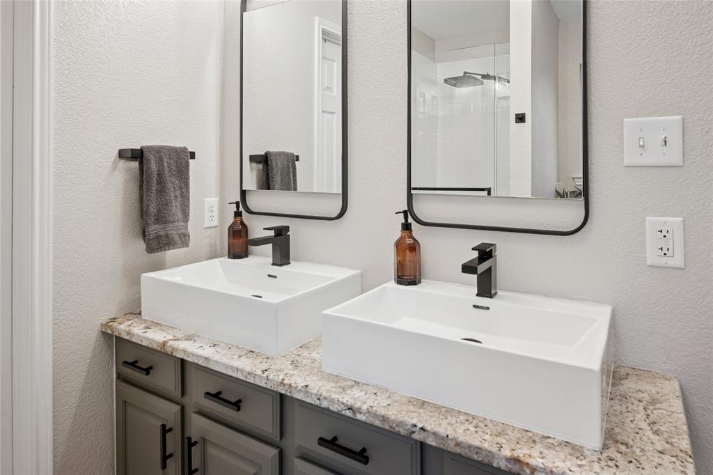 Saginaw, Texas 76179, United States, 3 Bedrooms Bedrooms, ,2 BathroomsBathrooms,Residential,Active,223318