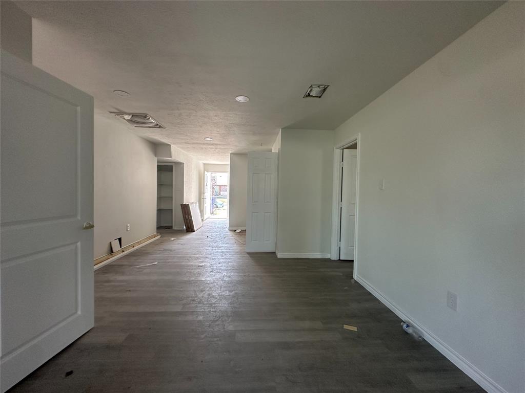 500 Forestwood Drive