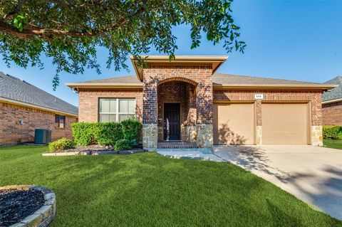 659 Owen Trail Grand Prairie TX 75051