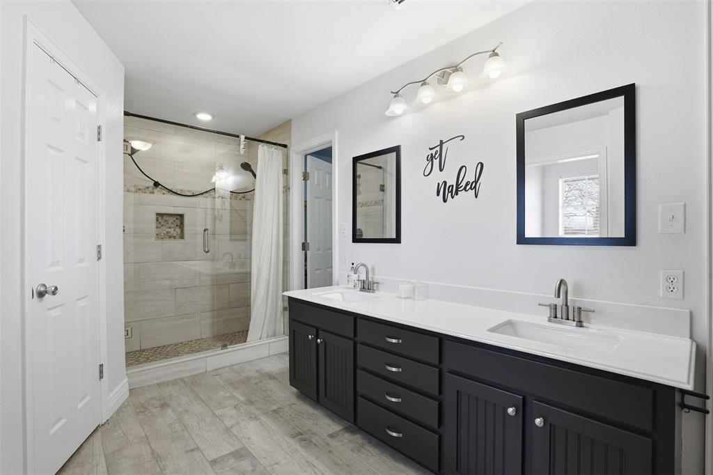 Royal Oaks - Residential