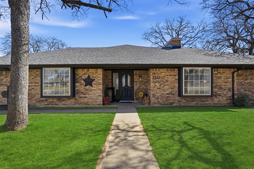 Royal Oaks - Residential