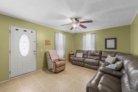 Tiny photo for 400 TRAVIS, Mexia, TX 76667 (MLS # 21198164)