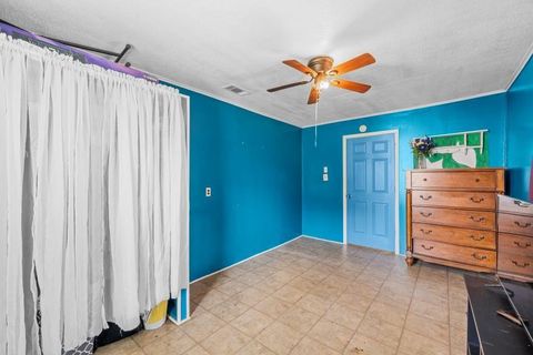 Tiny photo for 400 TRAVIS, Mexia, TX 76667 (MLS # 21198164)