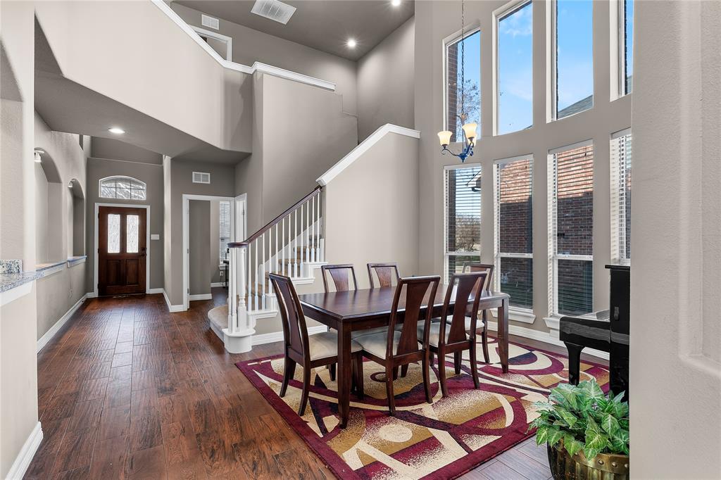 2202 Autumn Trail