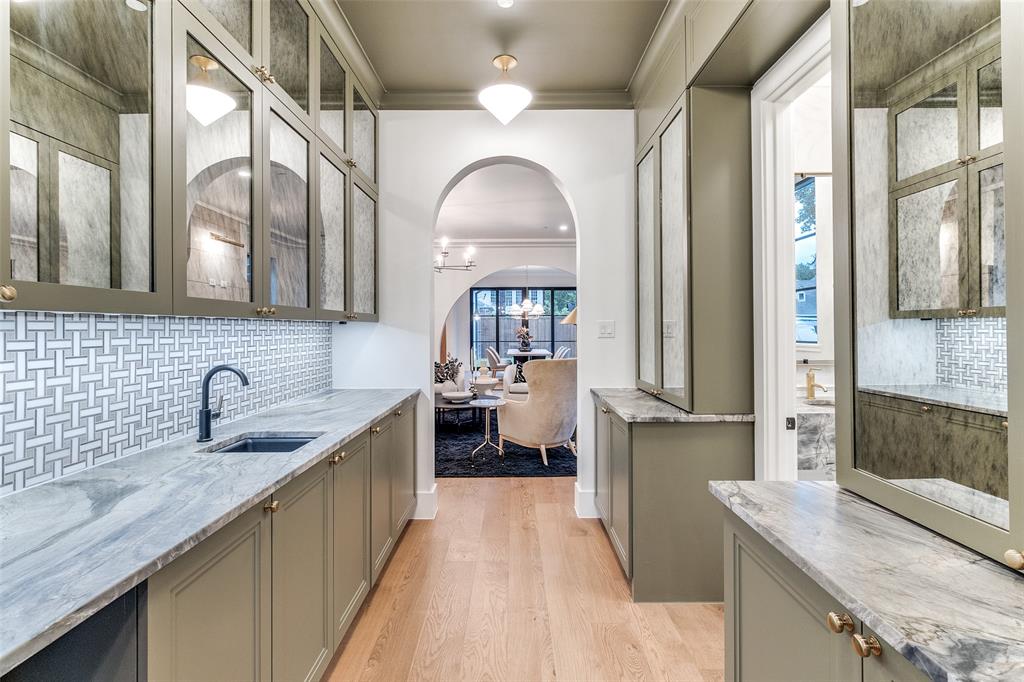 University Highlands - Residential