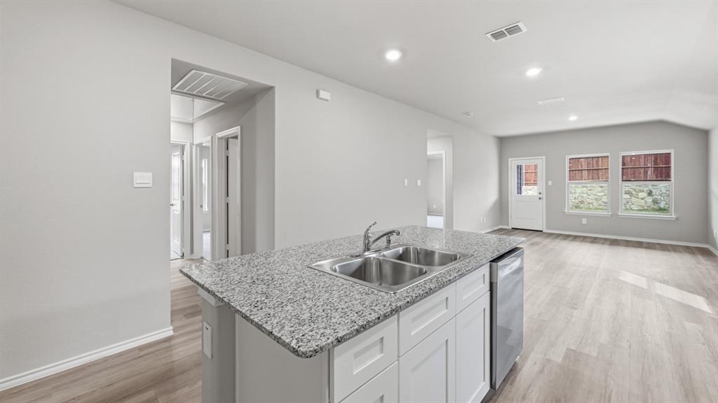 Hickory Grove - Residential