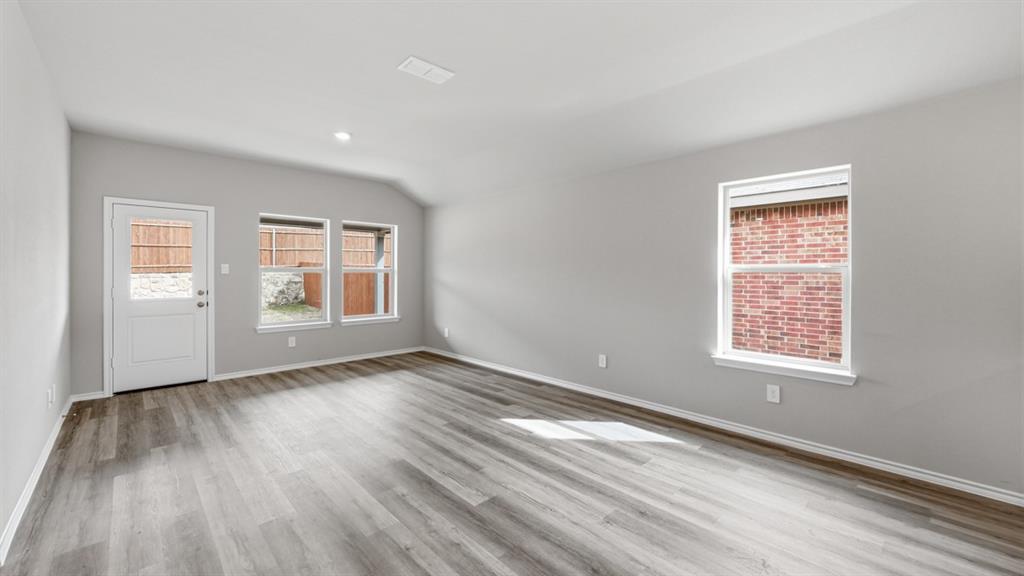 Hickory Grove - Residential