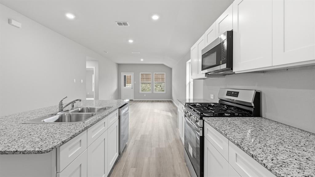 Hickory Grove - Residential