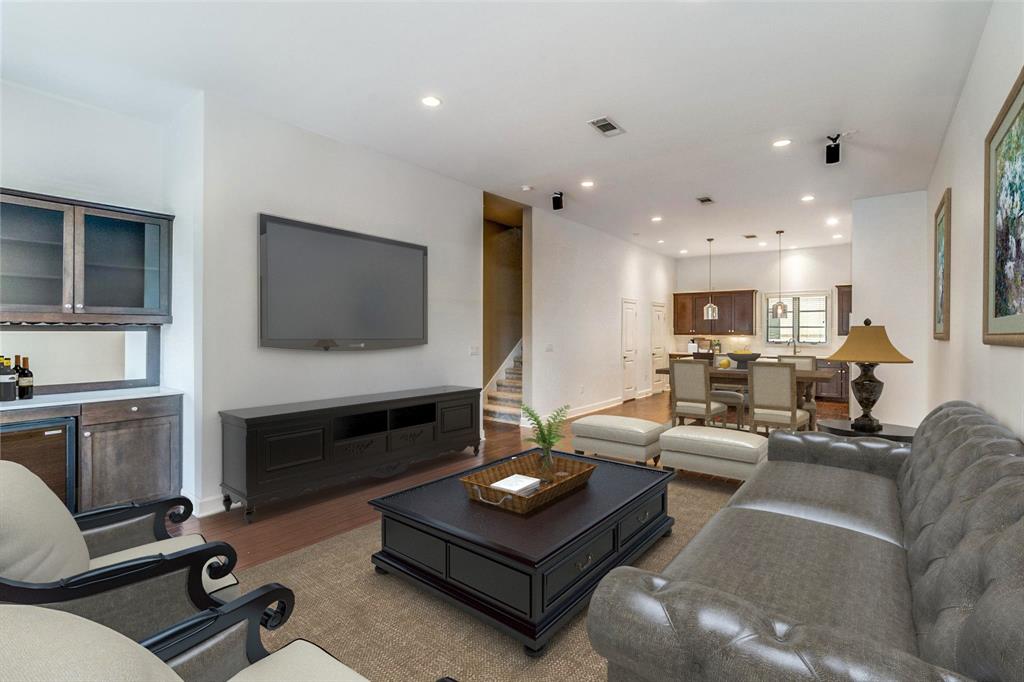 3210 Carlisle Street 37