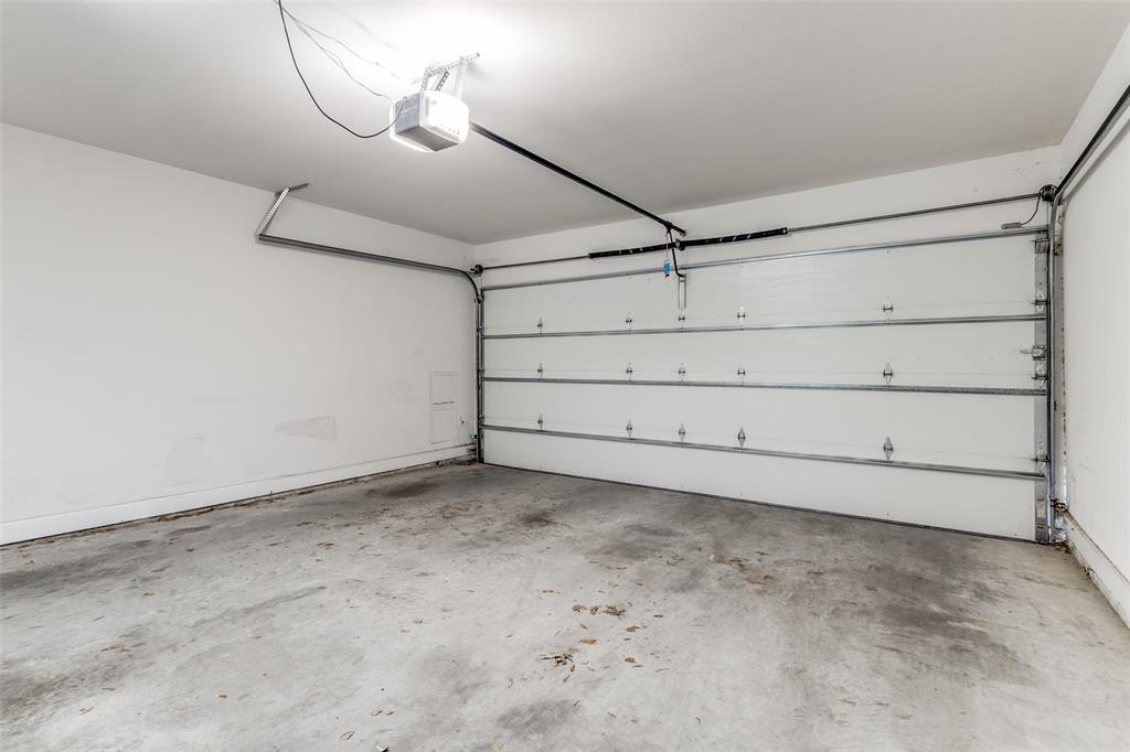 Vine Condo - Residential