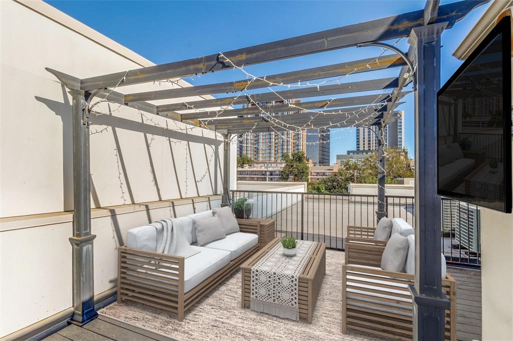 Vine Condo - Residential