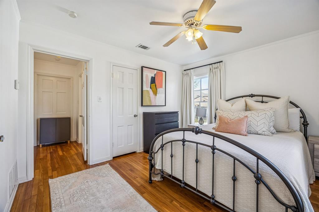 Crestwood - Residential