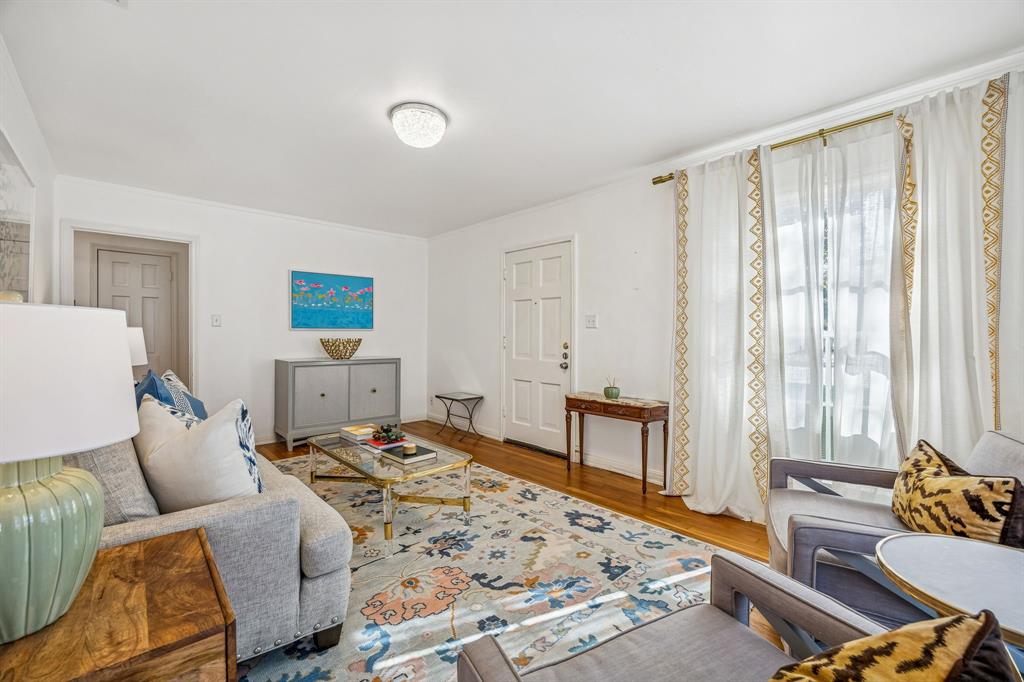 Crestwood - Residential