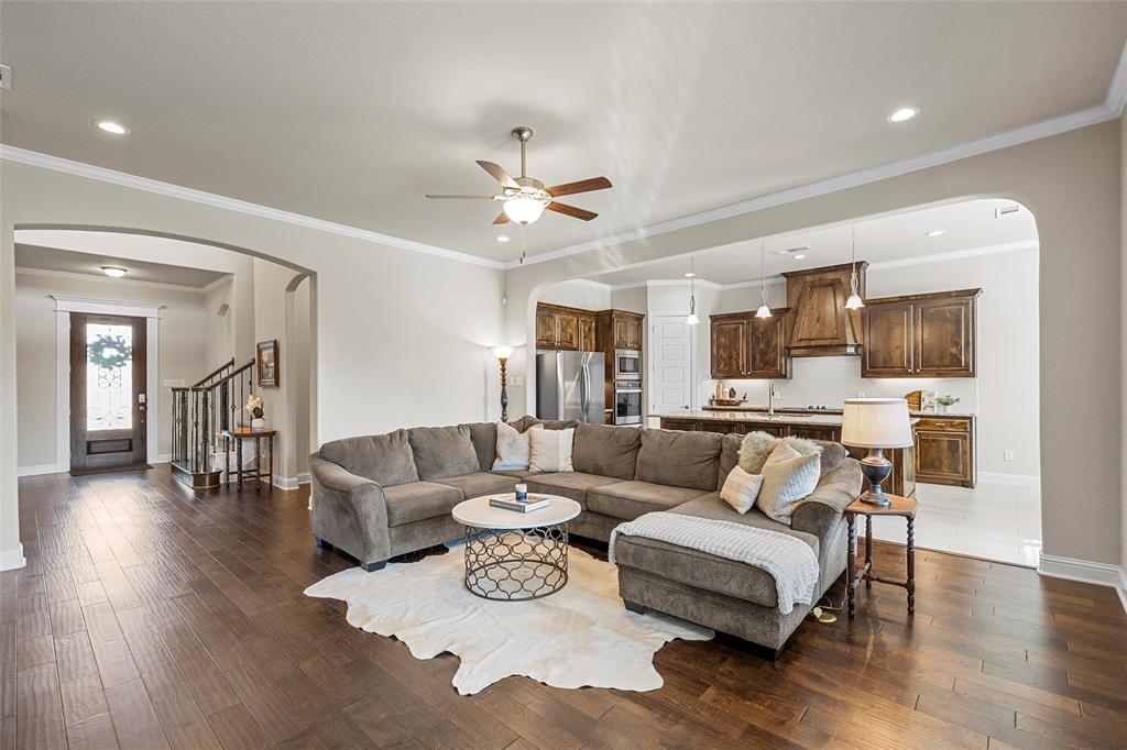 104 Hoyt Drive
