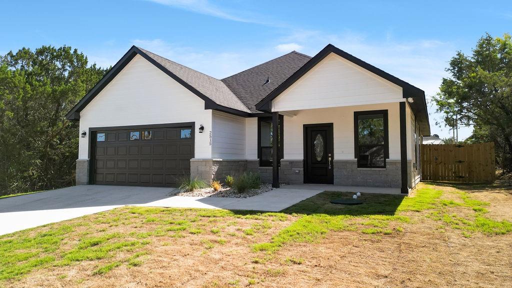 Canyon Creek III - Residential Lease