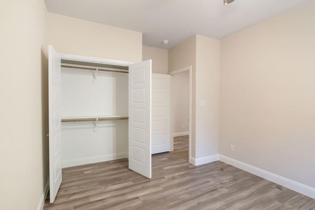 Canyon Creek III - Residential Lease