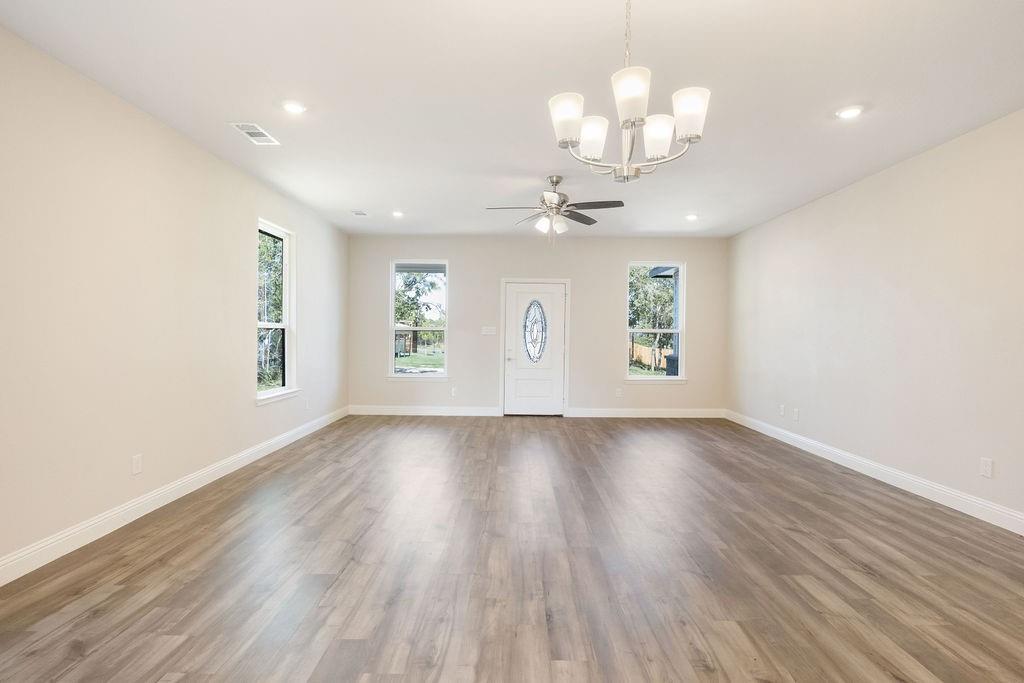 Canyon Creek III - Residential Lease