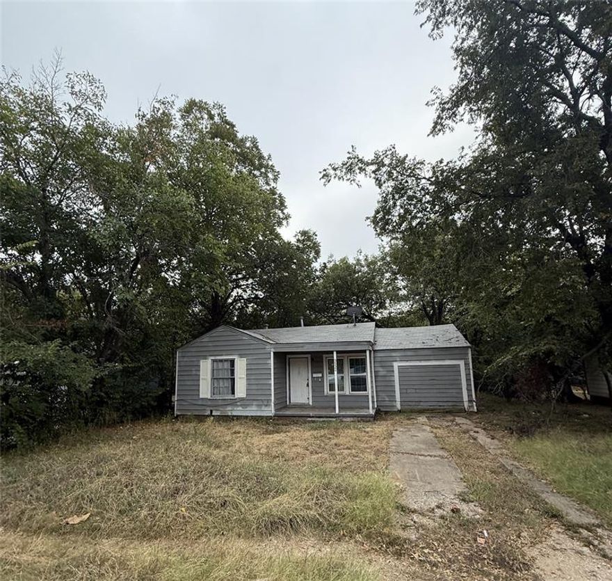 Investor Special – Value-Add Opportunity!

Fantastic investment opportunity in a steadily improving Fort Worth neighborhood! This 3-bedroom, 2-bath home offers strong value-add potential with good bones, a functional layout, and plenty of space to reimagine. Whether you're looking to flip, renovate, or hold as a rental, this property is primed for returns.

Located just minutes from I-35W, Highway 121, and NE 28th St, the home provides excellent commuter access to Downtown Fort Worth, the Stockyards, shopping, and major employment centers—making it highly attractive for future tenants or resale buyers. The neighborhood continues to see revitalization and new development, creating even more upside.

The spacious backyard offers room for enhancements, expansions, or outdoor upgrades. With its strong location and renovation potential, this is a great opportunity to bring your vision and maximize equity.