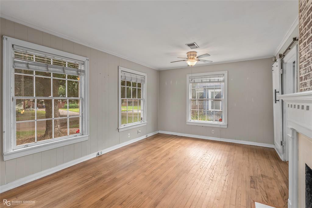 3880 Greenway