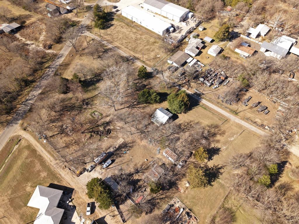 THOMPSON ROBERT - Land