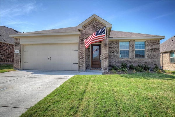 2124 WHISPERING SAGE BLVD, ROYSE CITY, TX 75189 - Image 8cb4fc03618fa46b1eaed05345b99bfb/1613801732