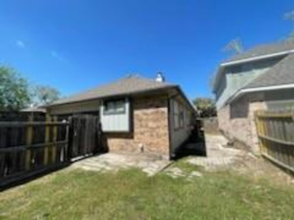 Photo of 1232 Wheatfield Drive, Mesquite, TX 75149 (MLS # 21222898)