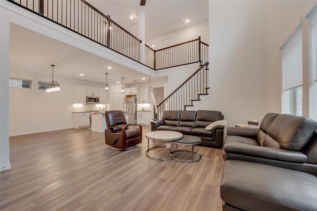 Riverset - Residential Lease