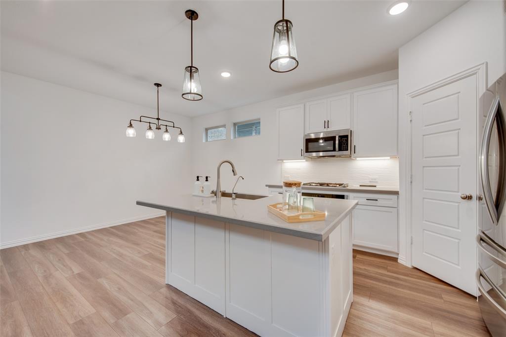 Riverset - Residential Lease