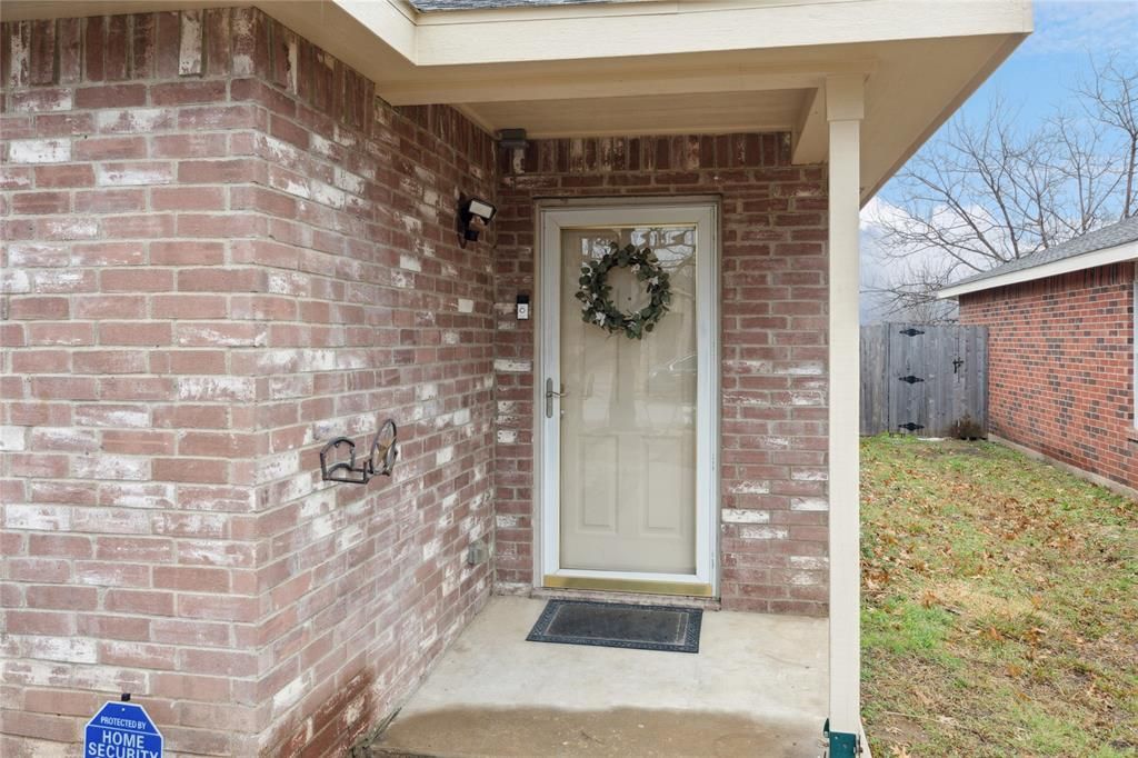 Photo of 5220 Royal Burgess Drive, Fort Worth, TX 76135 (MLS # 21194155)