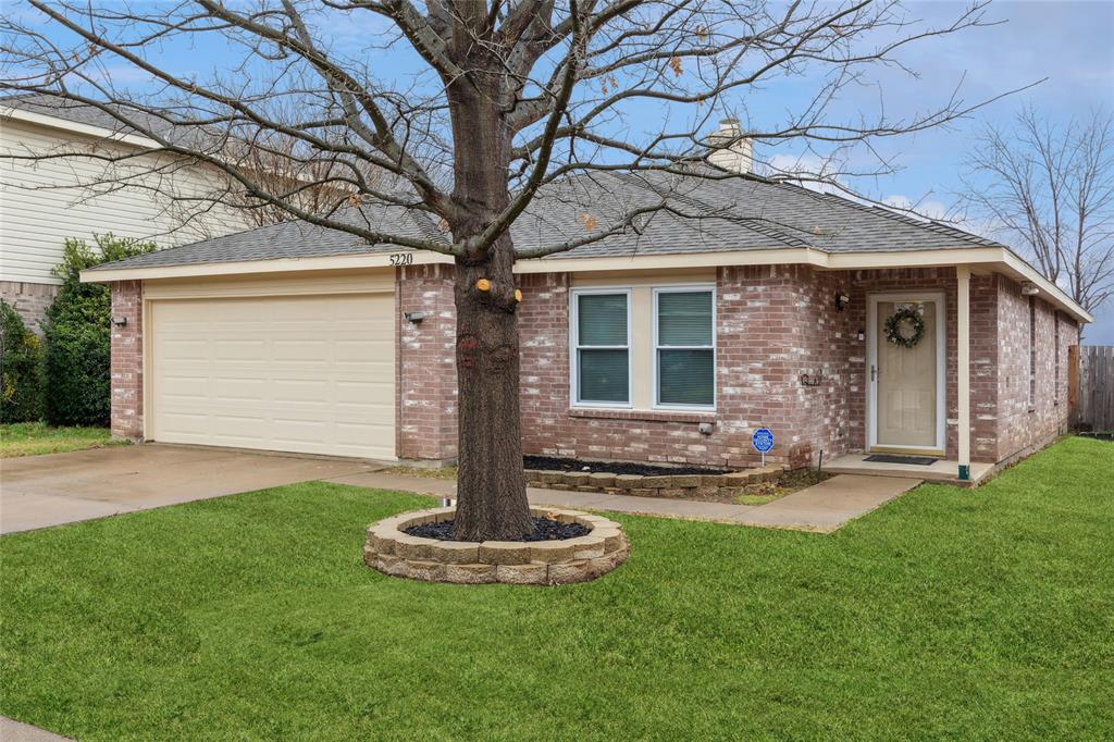 5220 Royal Burgess Drive