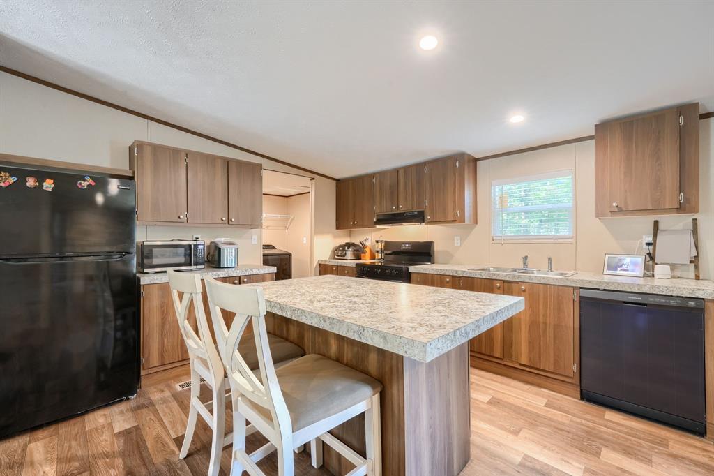 1808 Grady Road