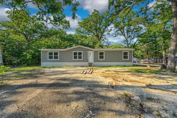 1808 GRADY RD, QUINLAN, TX 75474 - Image 8cb99c26385ec3ffcf5ce76f81850893/483879196