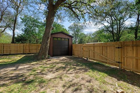 Tiny photo for 1112 S Travis Street, Sherman, TX 75090 (MLS # 21223550)
