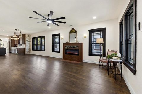 Tiny photo for 1112 S Travis Street, Sherman, TX 75090 (MLS # 21223550)