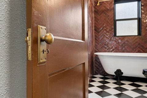 Tiny photo for 1112 S Travis Street, Sherman, TX 75090 (MLS # 21223550)