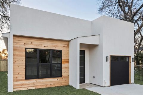 2511 lapsley Street Dallas TX 75212