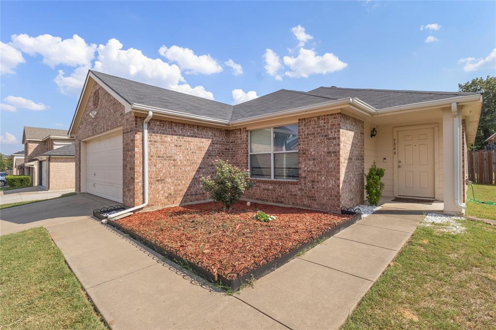 7566 Hedgeoak Court