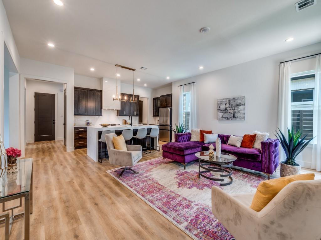 2146 Roanoke Avenue