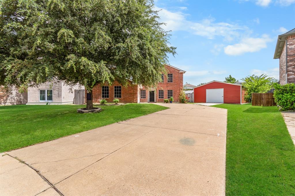 3415 Elmwood Court