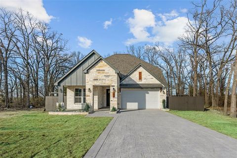 105 Water Oak Road Trinidad TX 75163